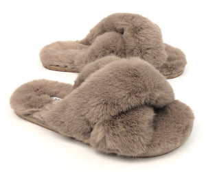 Plush slippers|Tan