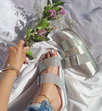 Load image into Gallery viewer, Emarie Platform Sandals